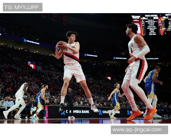 阿夫迪亚表现起伏25分6板8助攻却遭遇末节低迷失误增多