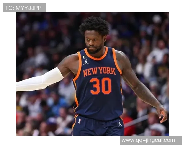 兰德尔半场表现抢眼10投6中砍下全队最高18分助力球队争胜 兰德尔半场表现抢眼10投6中砍下全队最高18分助力球队争胜